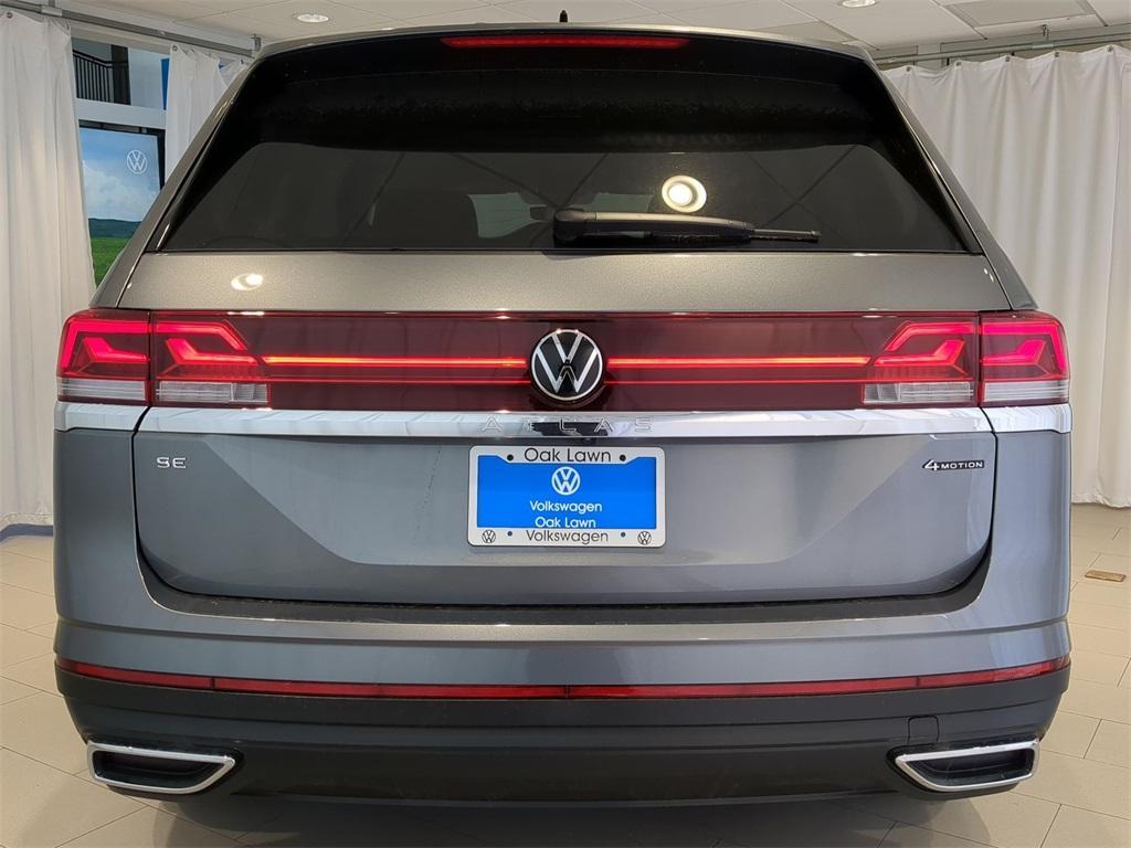 new 2025 Volkswagen Atlas car, priced at $38,367