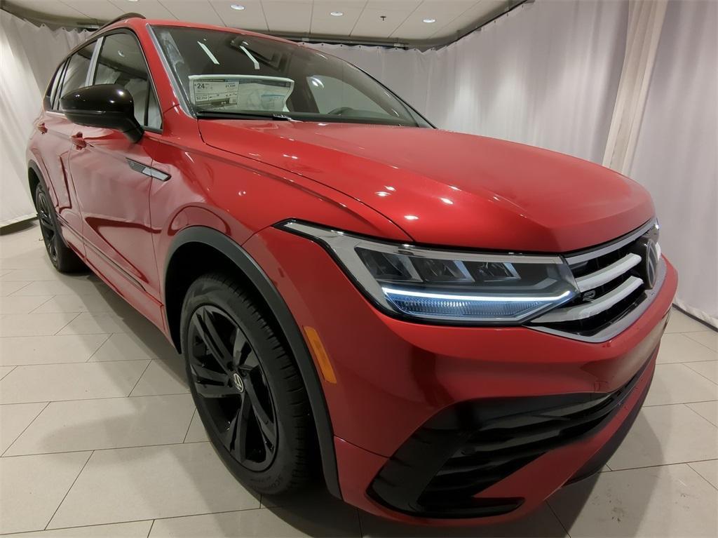 new 2024 Volkswagen Tiguan car, priced at $34,290