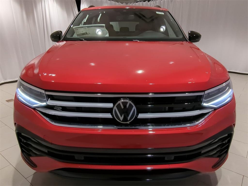 new 2024 Volkswagen Tiguan car, priced at $34,290