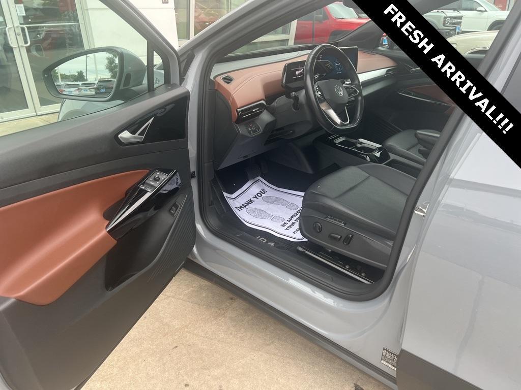 used 2021 Volkswagen ID.4 car, priced at $22,971