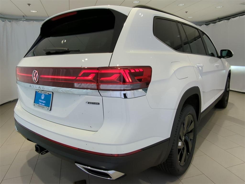 new 2025 Volkswagen Atlas car, priced at $42,652