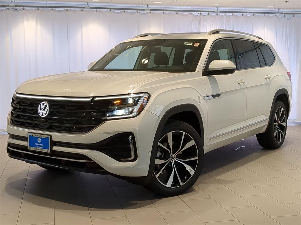 new 2025 Volkswagen Atlas car, priced at $52,348