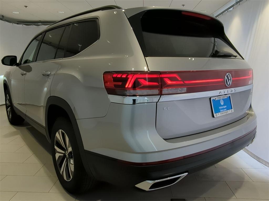 new 2025 Volkswagen Atlas car, priced at $39,006