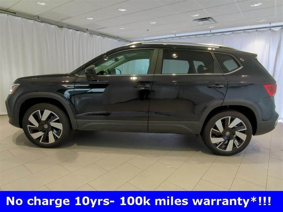 new 2024 Volkswagen Taos car, priced at $31,331