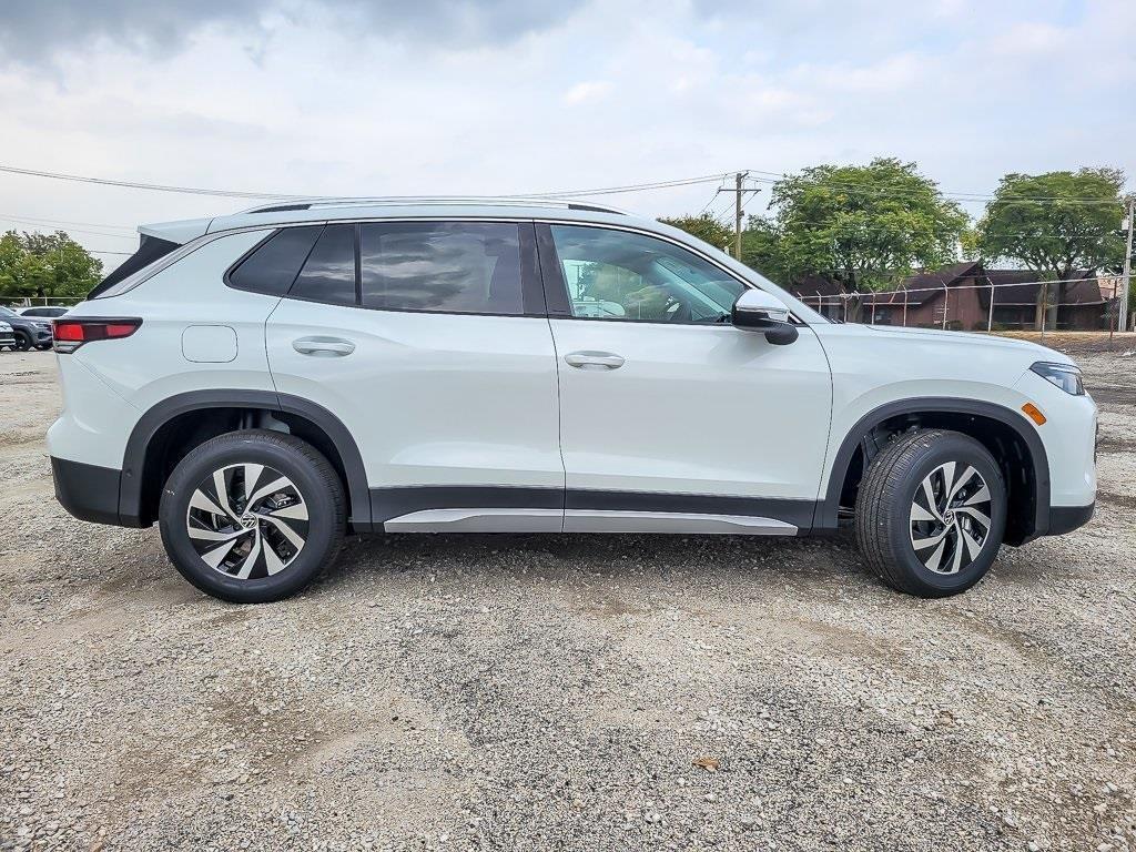 new 2025 Volkswagen Tiguan car, priced at $31,203
