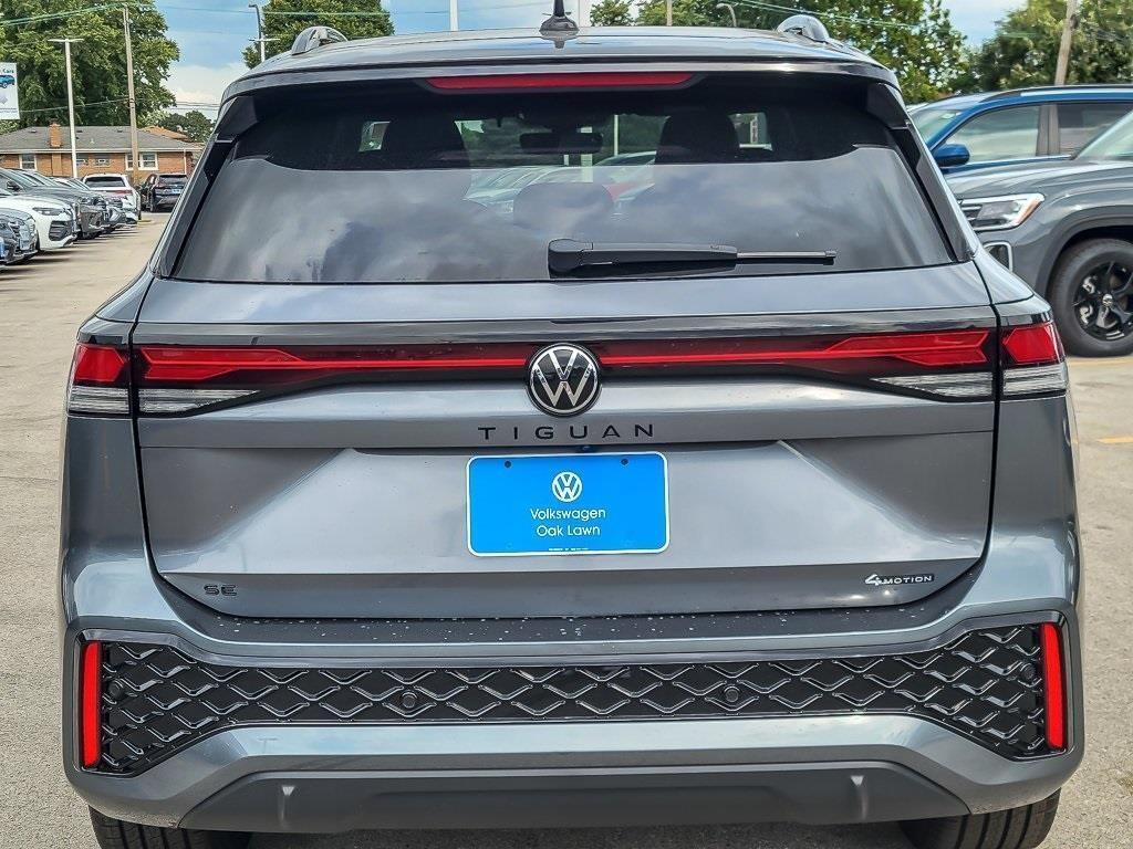 new 2025 Volkswagen Tiguan car, priced at $38,038