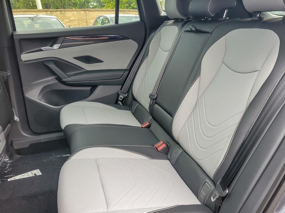 new 2025 Volkswagen Tiguan car, priced at $38,038