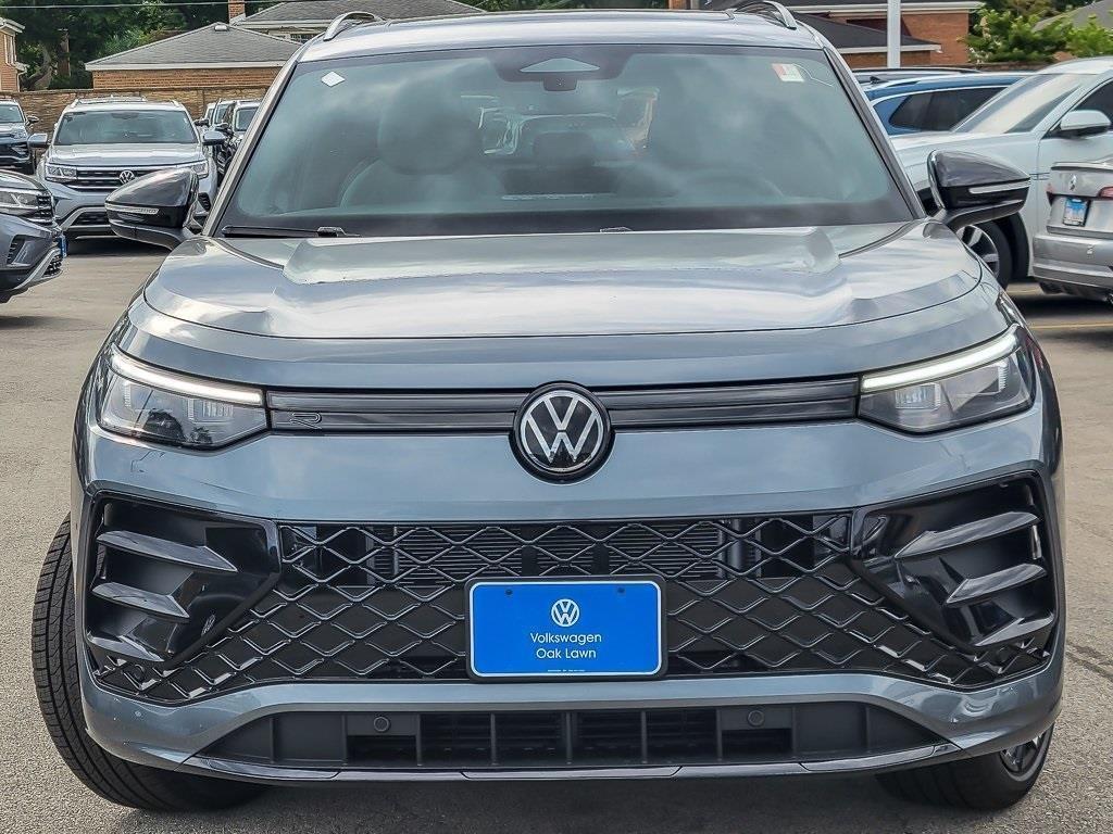 new 2025 Volkswagen Tiguan car, priced at $38,038