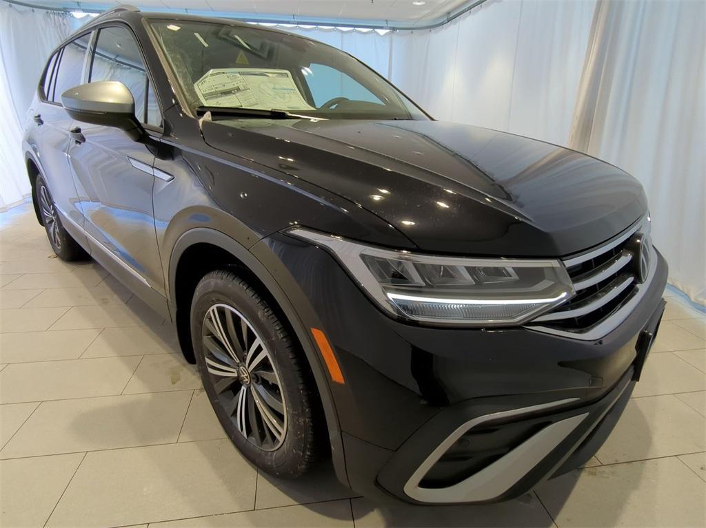 new 2024 Volkswagen Tiguan car, priced at $31,468