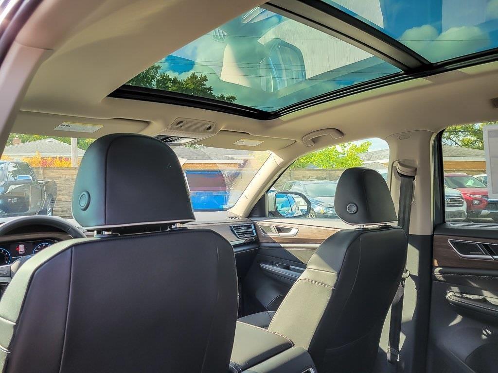 new 2026 Volkswagen Atlas car, priced at $54,716