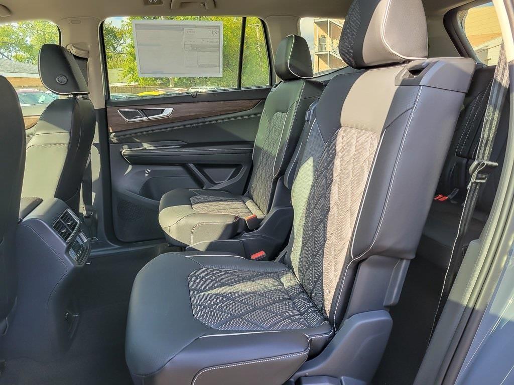 new 2026 Volkswagen Atlas car, priced at $54,716