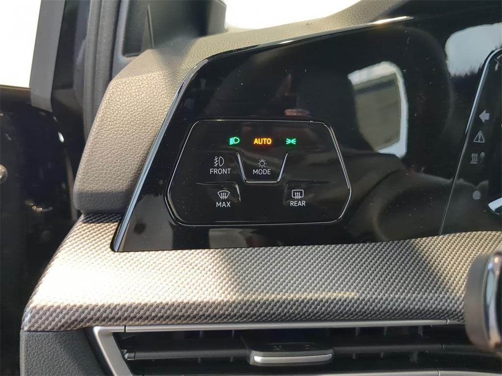 new 2025 Volkswagen Golf GTI car, priced at $38,918