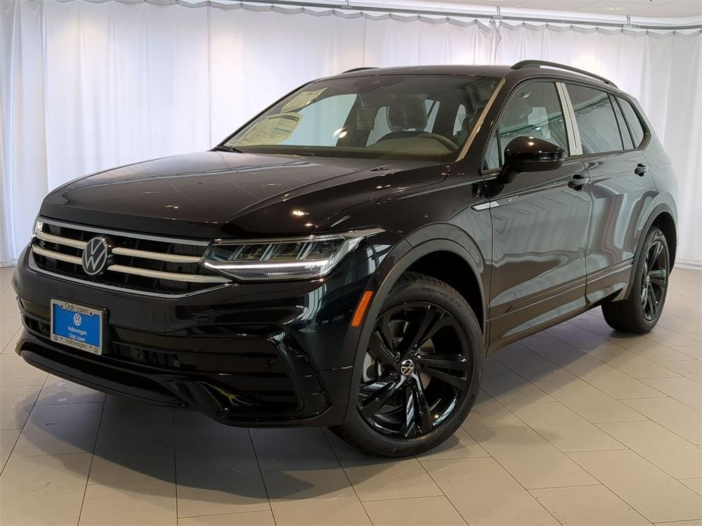 new 2024 Volkswagen Tiguan car, priced at $33,274