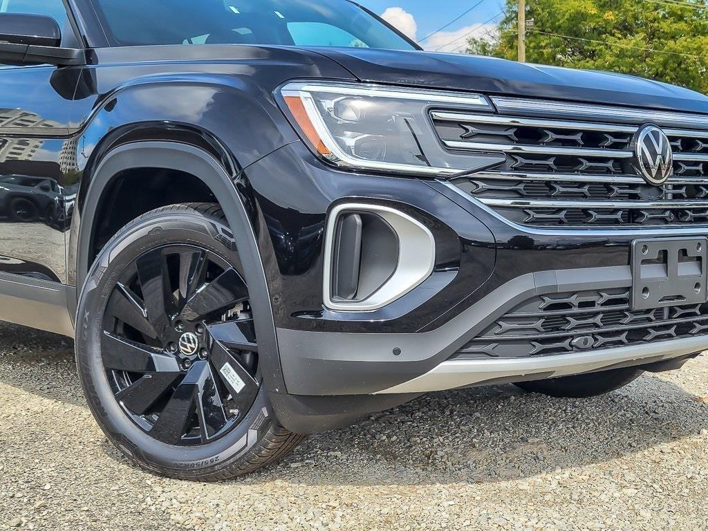 new 2026 Volkswagen Atlas car, priced at $46,522