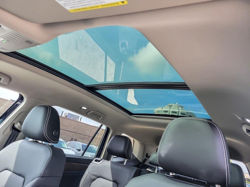 new 2026 Volkswagen Atlas car, priced at $46,522