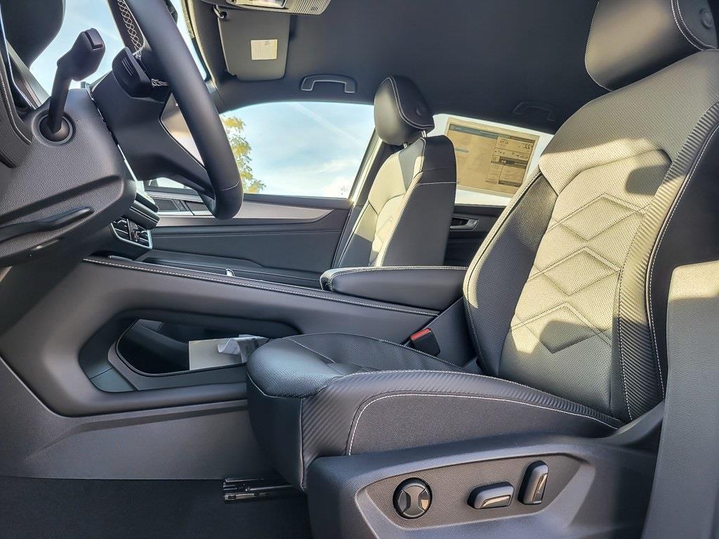 new 2026 Volkswagen Atlas Cross Sport car, priced at $40,705