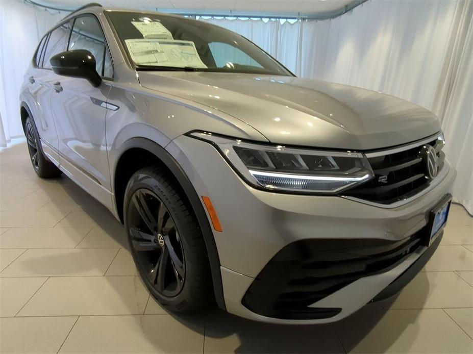 new 2024 Volkswagen Tiguan car, priced at $33,274