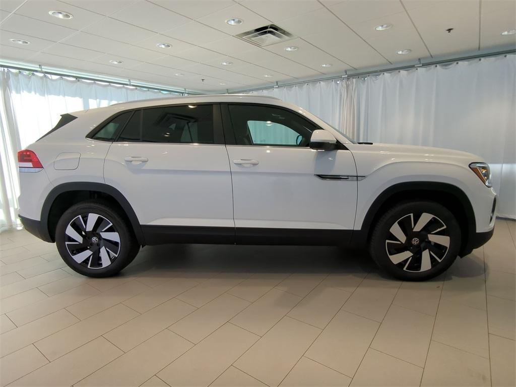 new 2025 Volkswagen Atlas Cross Sport car, priced at $43,482