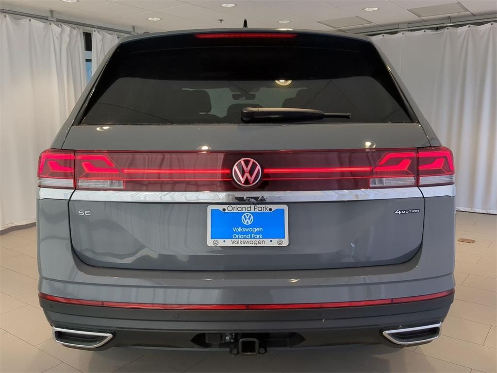 new 2025 Volkswagen Atlas car, priced at $43,636