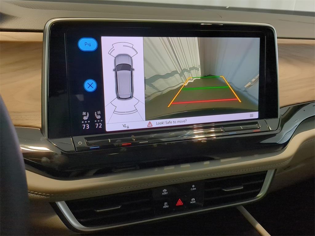 new 2025 Volkswagen Atlas car, priced at $42,636