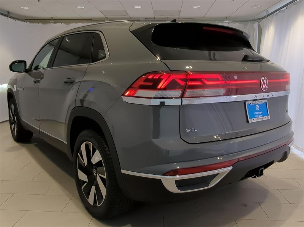 new 2024 Volkswagen Atlas Cross Sport car, priced at $44,458