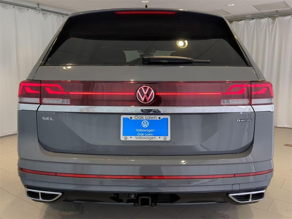 new 2025 Volkswagen Atlas car, priced at $51,279