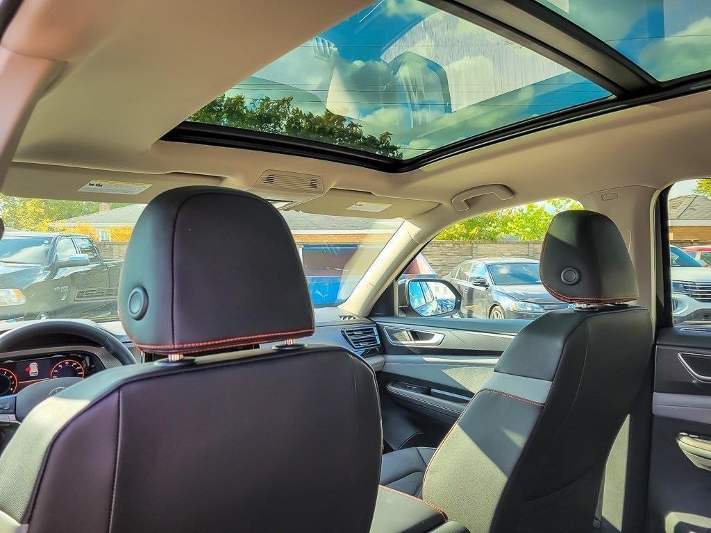 new 2026 Volkswagen Atlas car, priced at $47,786