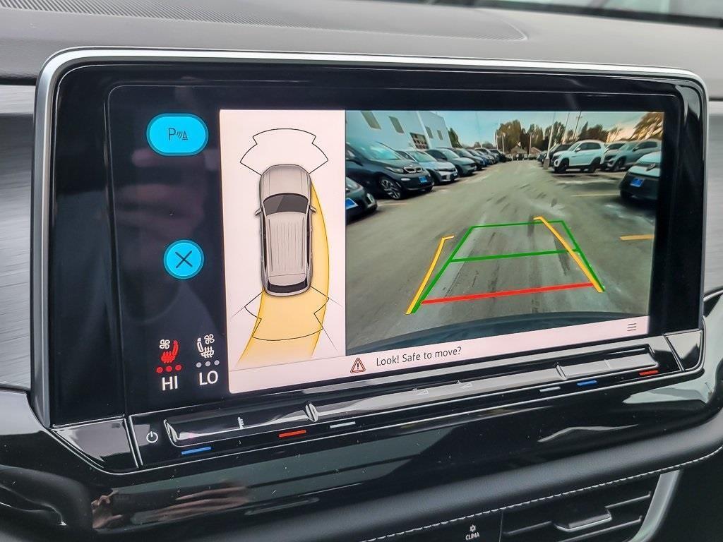 new 2026 Volkswagen Atlas Cross Sport car, priced at $46,526