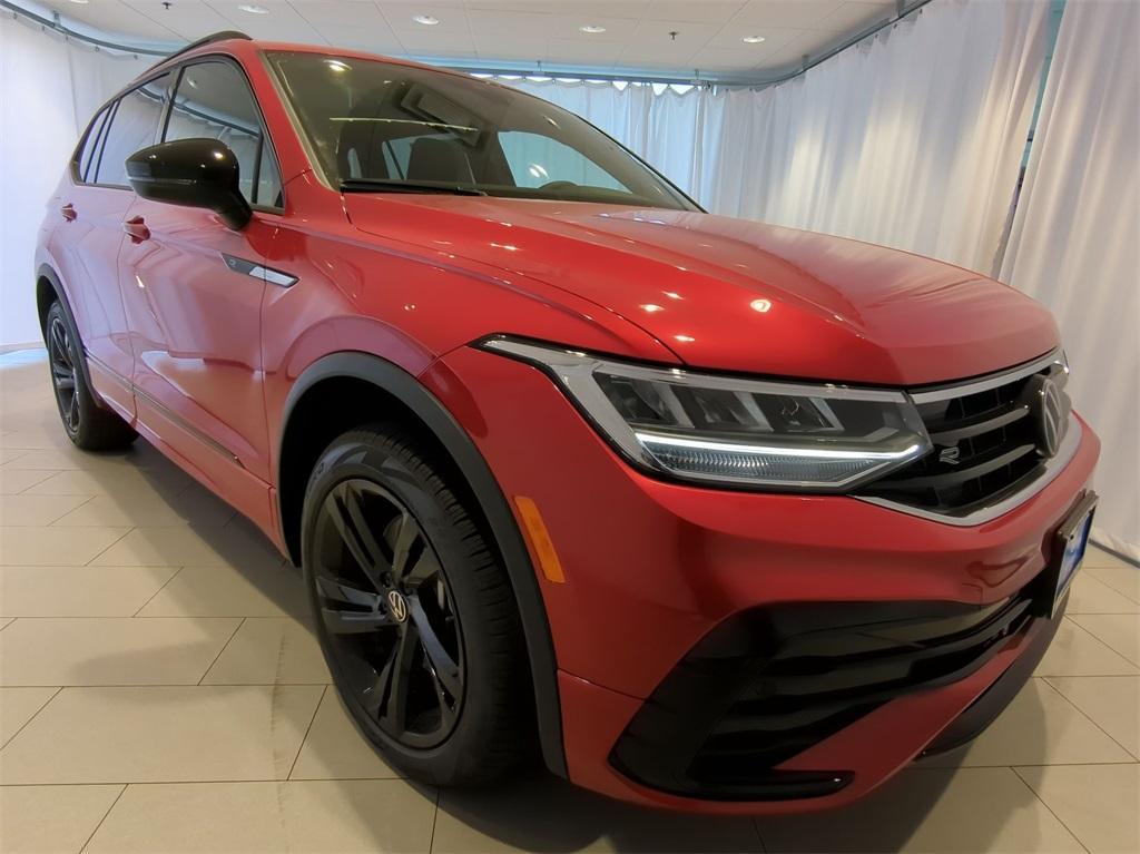 new 2024 Volkswagen Tiguan car, priced at $33,653