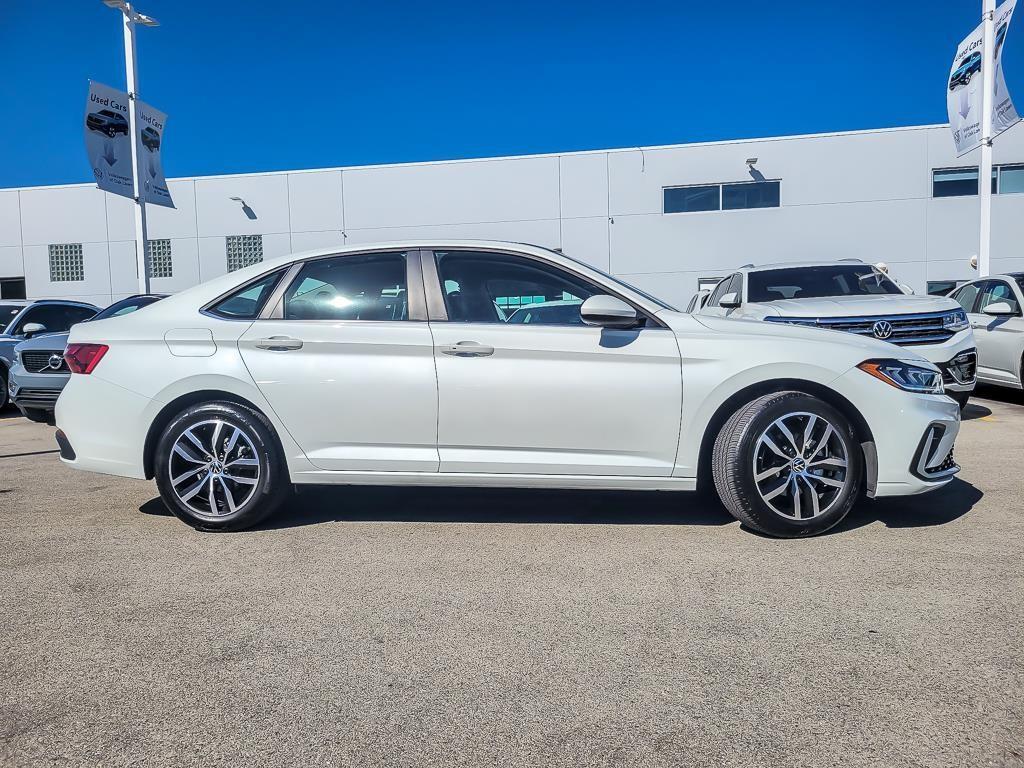 used 2025 Volkswagen Jetta car, priced at $23,380