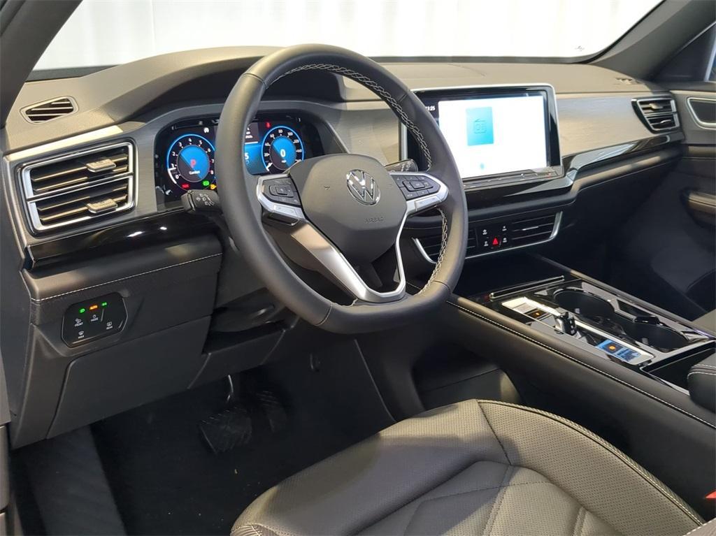 new 2025 Volkswagen Atlas Cross Sport car, priced at $43,776