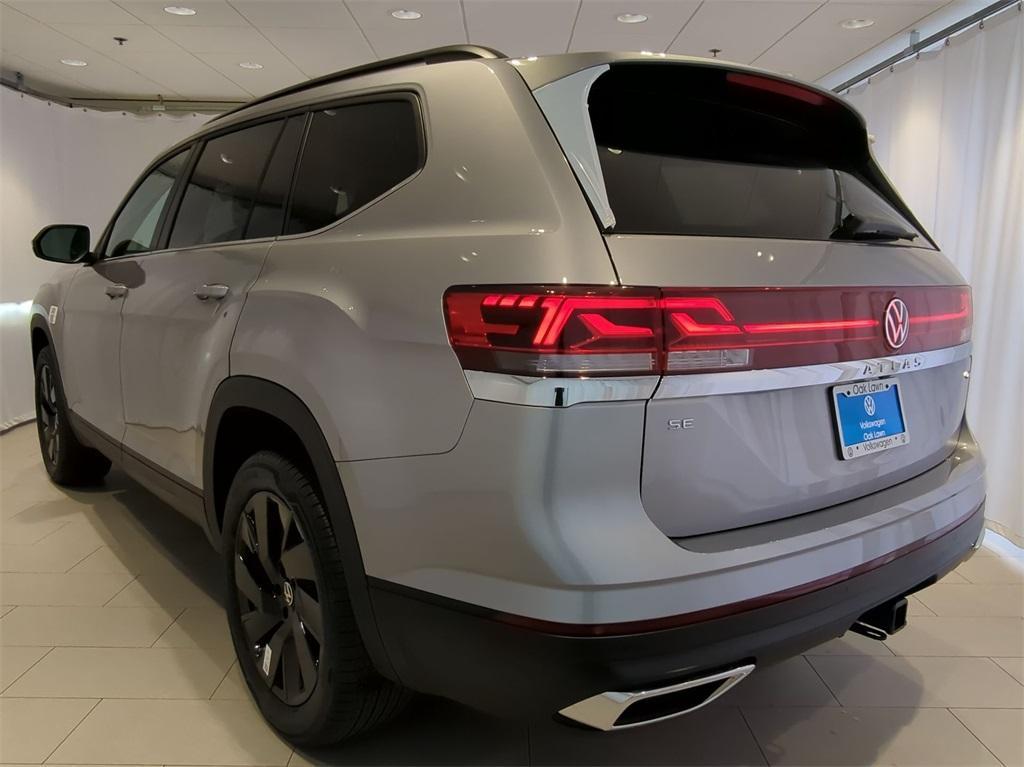 new 2025 Volkswagen Atlas car, priced at $45,073