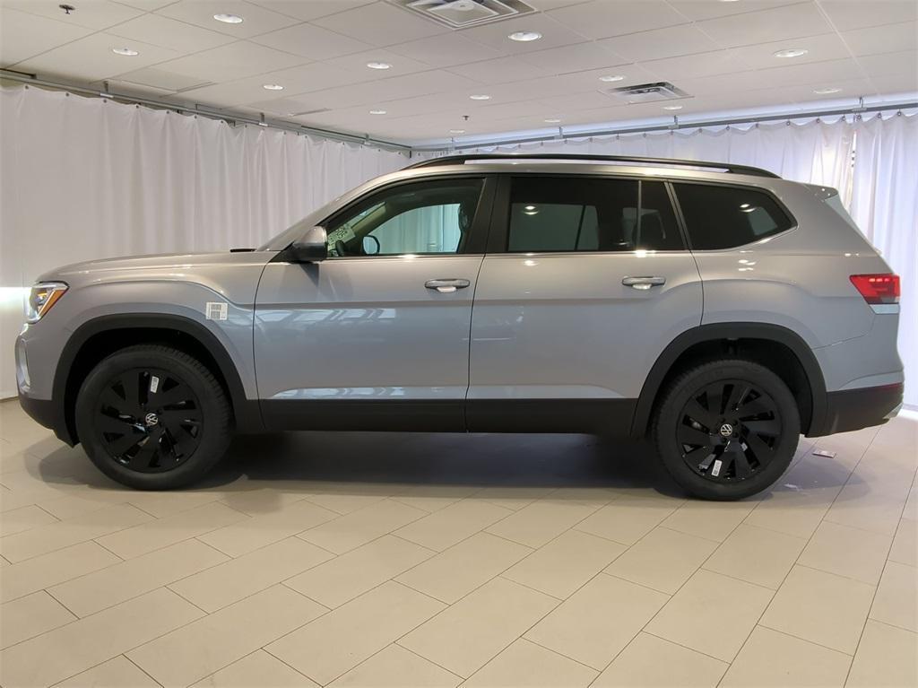 new 2025 Volkswagen Atlas car, priced at $45,073