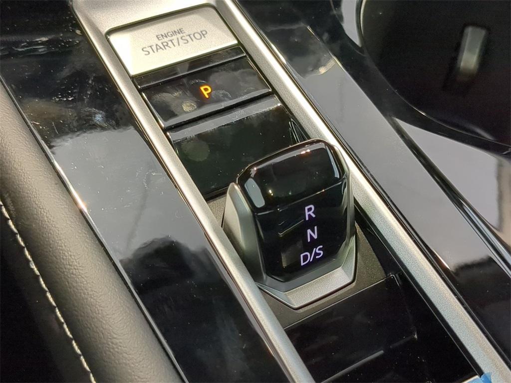 new 2025 Volkswagen Atlas car, priced at $53,509