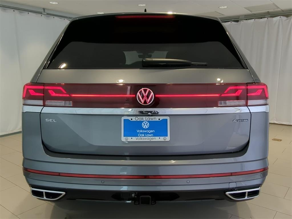 new 2025 Volkswagen Atlas car, priced at $49,759