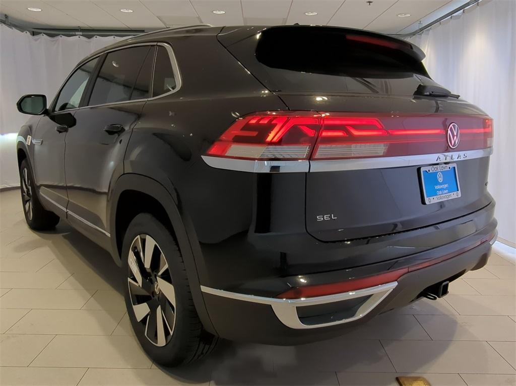 new 2025 Volkswagen Atlas Cross Sport car, priced at $46,423