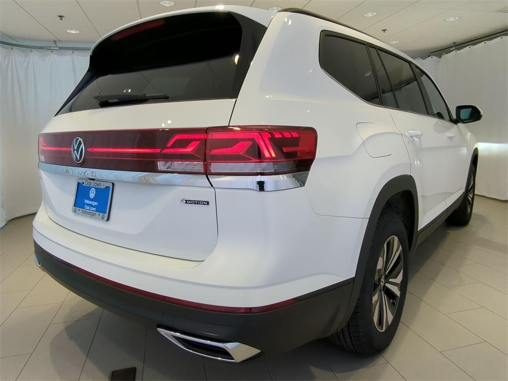 new 2025 Volkswagen Atlas car, priced at $38,136