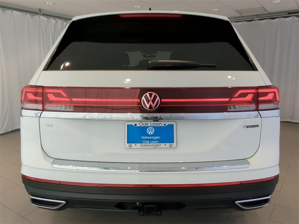 new 2025 Volkswagen Atlas car, priced at $44,123