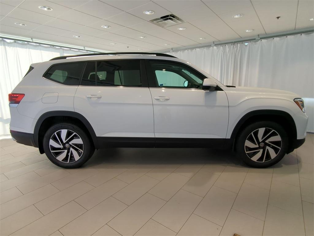 new 2025 Volkswagen Atlas car, priced at $44,123
