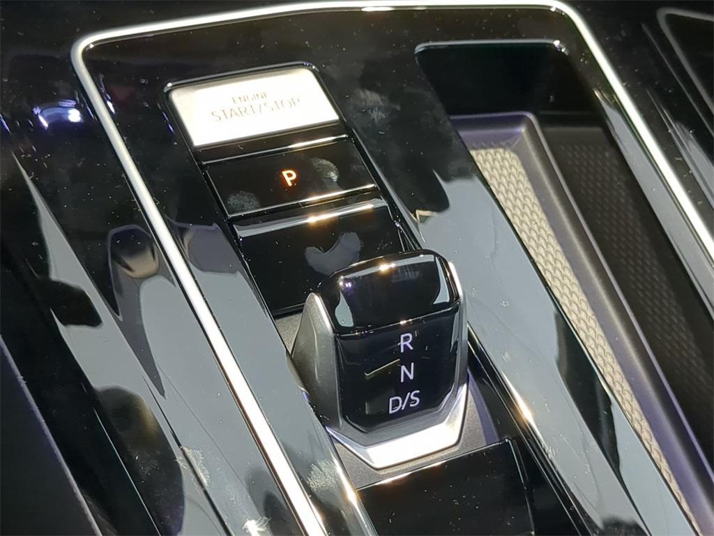 new 2025 Volkswagen Golf GTI car, priced at $33,312