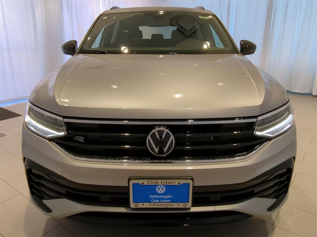 new 2024 Volkswagen Tiguan car, priced at $33,274