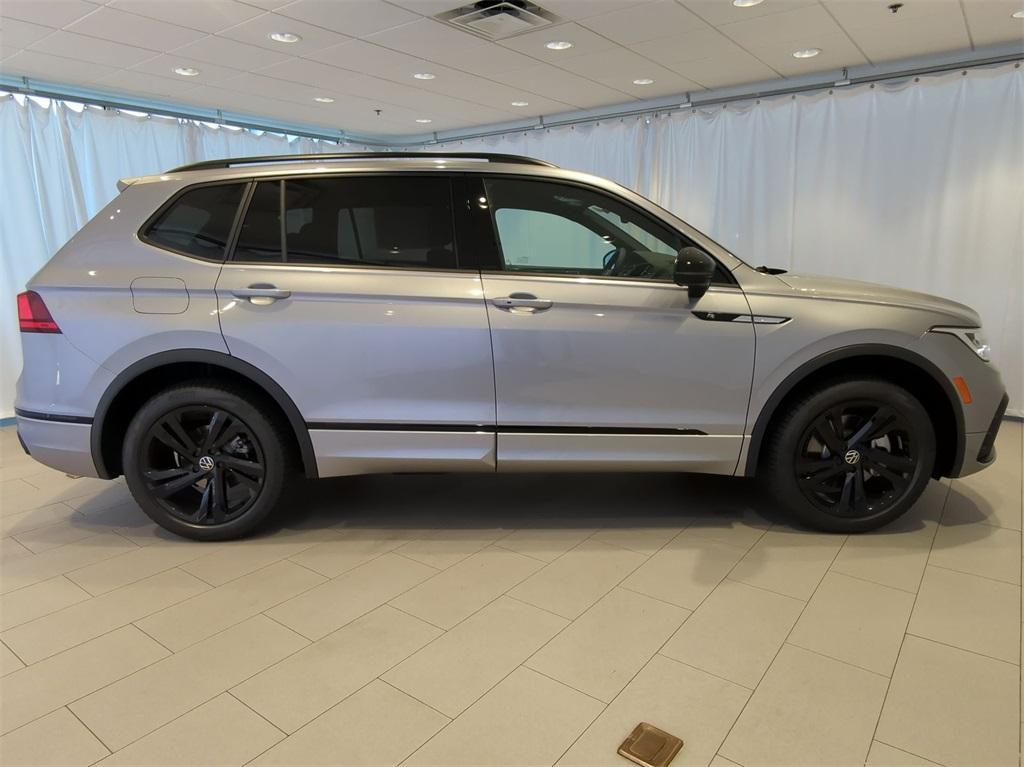 new 2024 Volkswagen Tiguan car, priced at $33,274