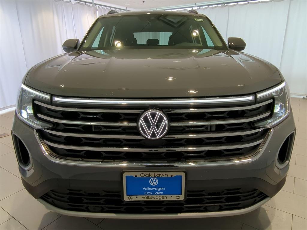new 2025 Volkswagen Atlas car, priced at $42,140