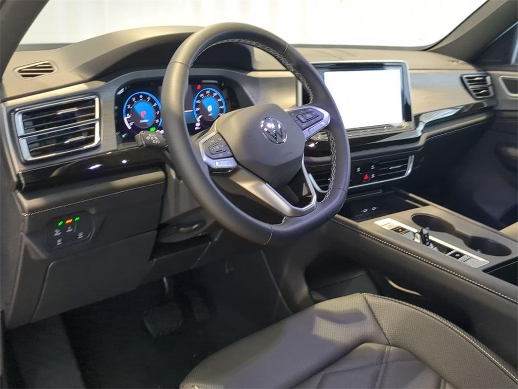 new 2025 Volkswagen Atlas Cross Sport car, priced at $37,264