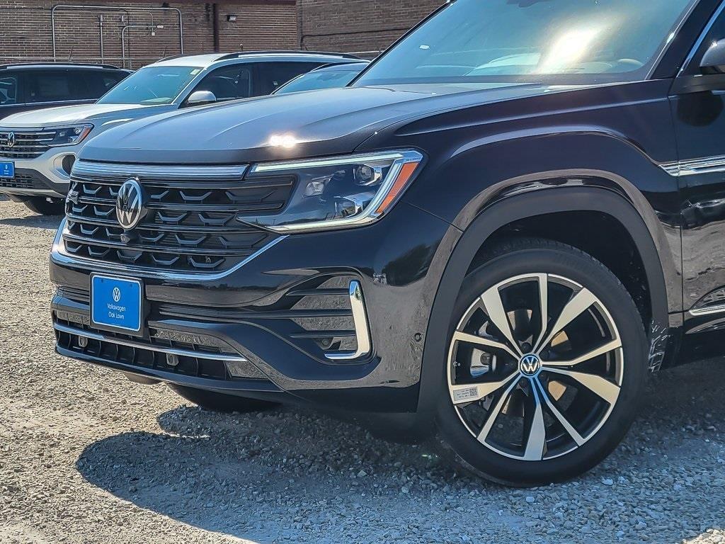 new 2026 Volkswagen Atlas Cross Sport car, priced at $53,248