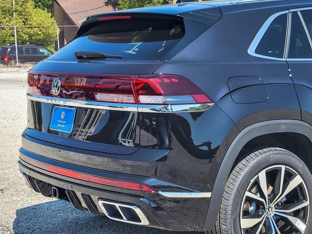 new 2026 Volkswagen Atlas Cross Sport car, priced at $53,248