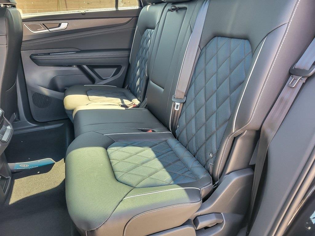 new 2026 Volkswagen Atlas Cross Sport car, priced at $53,248