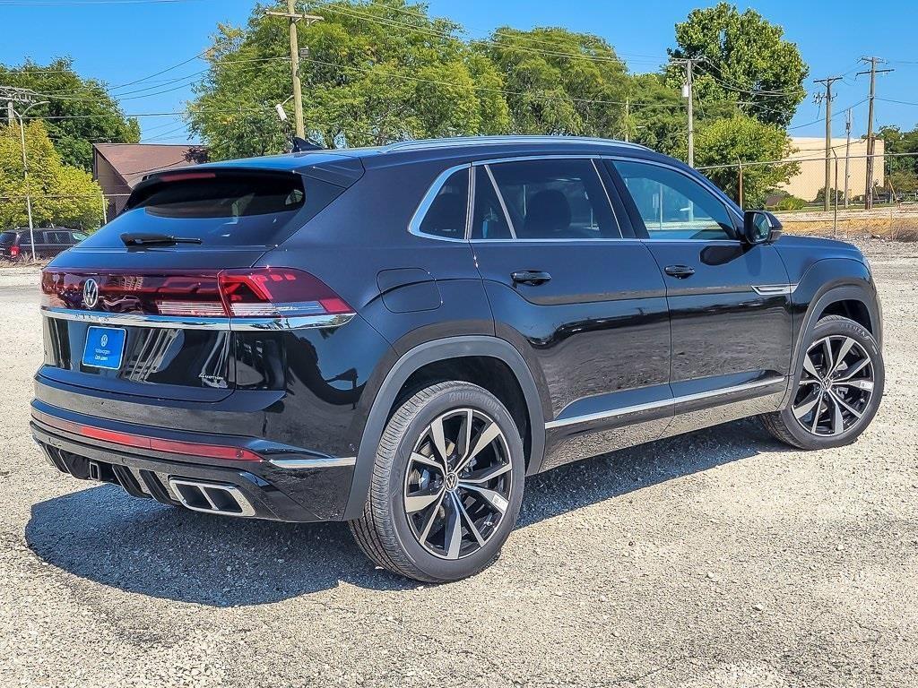 new 2026 Volkswagen Atlas Cross Sport car, priced at $53,248