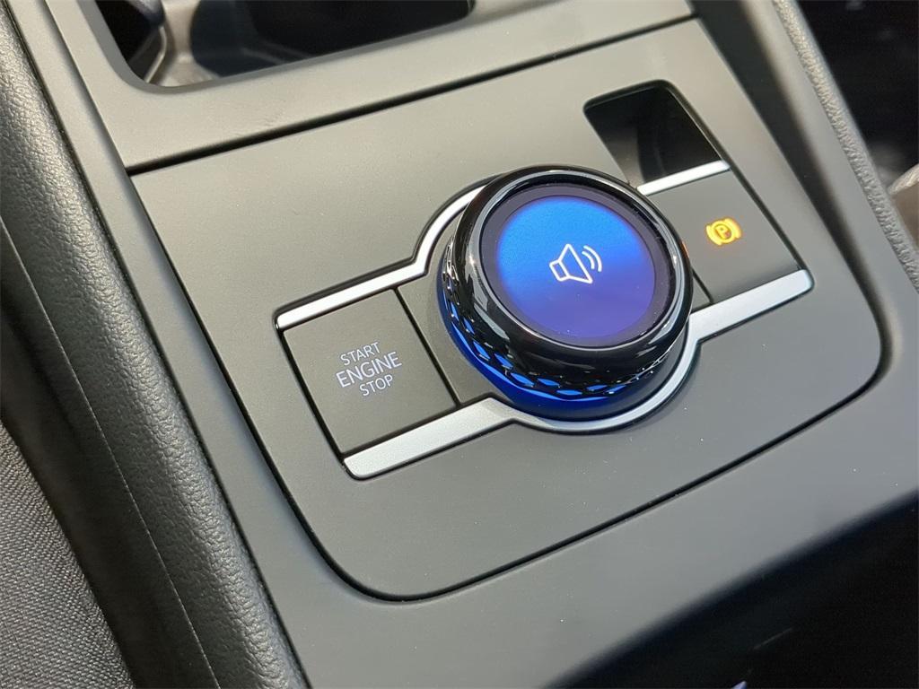 new 2025 Volkswagen Tiguan car, priced at $31,217