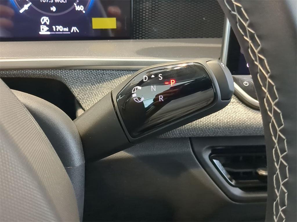 new 2025 Volkswagen Tiguan car, priced at $31,217